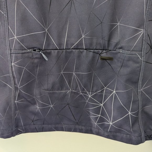 Medium Reebok Long Sleeve Women's Training Top Stylish Pre-Owned Fitness Apparel - Picture 4 of 5